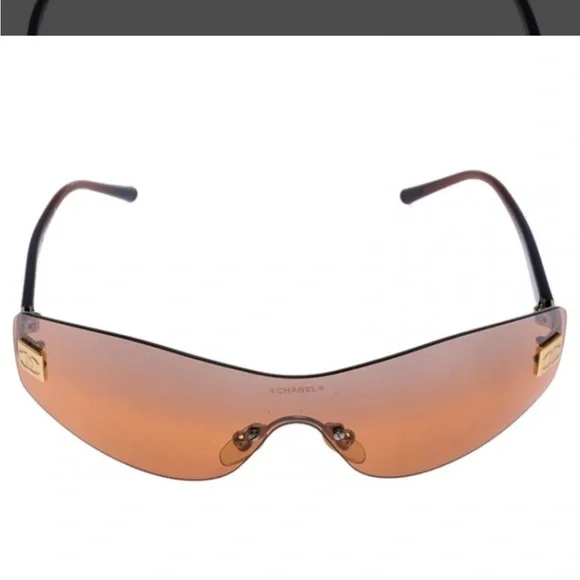 CHANEL 4019 Rimless Brown Sunglasses. Made in Italy. Chanel Frameless CC Sunglasses 4019 Bronze 88104 – FASHIONPHILE main image 3